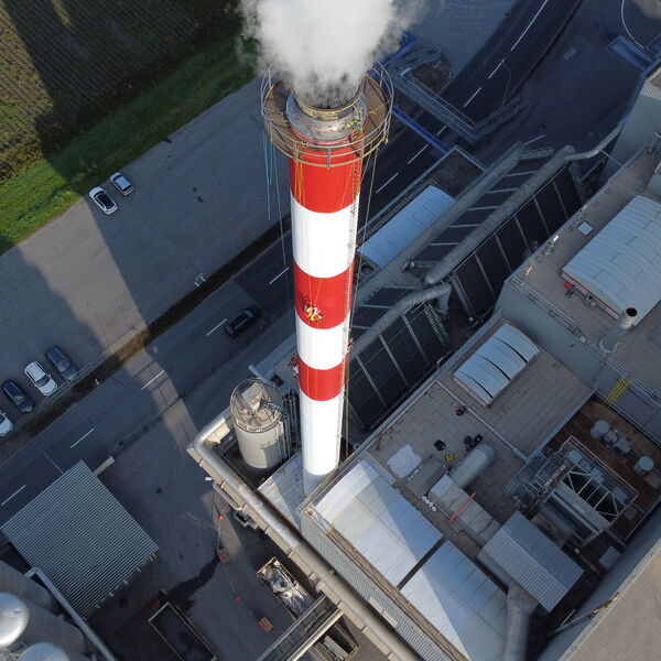 Kamin der VfA Buchs erstrahlt in neuem Anstrich